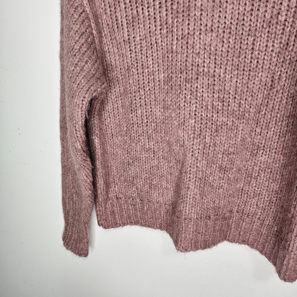 Aritzia Wilfred Alpaca Turtleneck Sweater Sz XS Dusty Pink Chunky knit Oversize - Picture 4 of 9